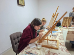004