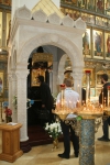 15-У образа Милостивой Божией Матери - главной святыни монастыря