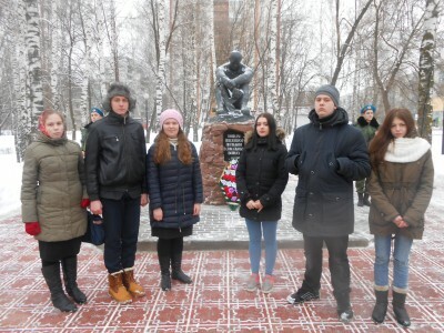 Учащиеся православной гимназии почтили память воинов-интернационалистов