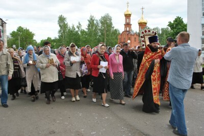 Крестный ход с Нижнеломовской Казанской иконой Божией Матери прибыл в Каменское благочиние