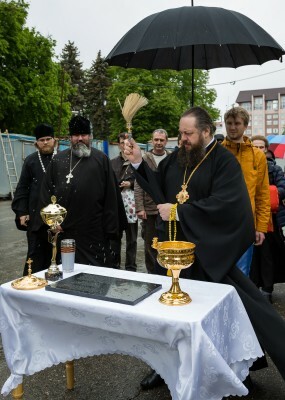 Освящение мемориальной доски летчице В. С. Гризодубовой состоялось у стен Спасского кафедрального собора