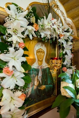В понедельник Светлой седмицы митрополит Серафим совершил Литургию в храме блаженной Матроны Московской города Пензы