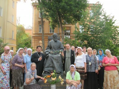 Пензенские паломники посетили святые места Санкт-Петербурга