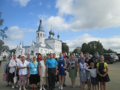 Пензенские паломники посетили святые места Ярославской области и Москвы