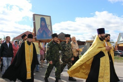 Крестный ход с мощами и иконой святителя Иннокентия Пензенского прибыл в Сосновоборск