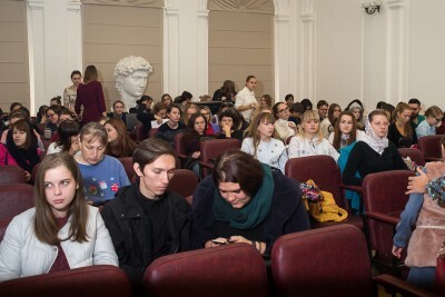 В Пензенском художественном училище прошло заседание секции «Образ новомучеников в церковном искусстве»