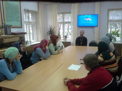 В Центре православного воспитания «Семейный круг» прошел кинолекторий по фильму «Верую!»