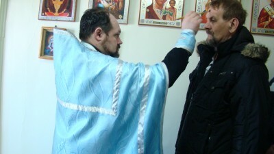 Молебен о страждущих недугом винопития и наркомании состоялся в наркологическом реабилитационном центре села Русский Ишим