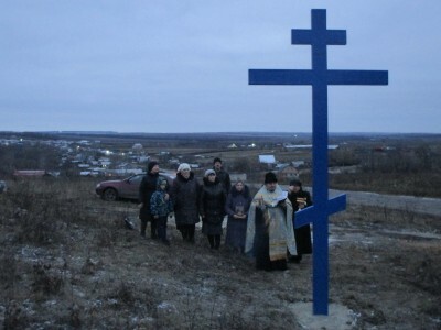 В селе Васильевка Пензенского района установлен поклонный крест