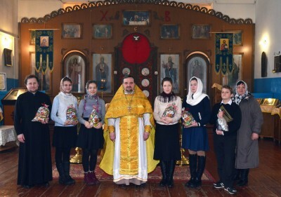В праздник Обрезания Господня воспитанники Архиерейской воскресной школы приняли участие в Божественной литургии