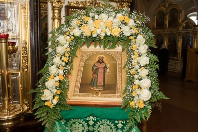 Накануне дня памяти святителя Феодосия Черниговского митрополит Серафим совершил Литургию в Митрофановском храме Пензы