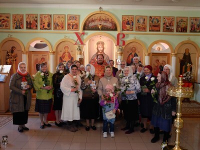 В Неделю 3-ю по Пасхе в Сергиевском храме в селе Саловка состоялась праздничная Литургия и крестный ход  
