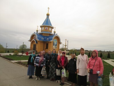 Пензенские паломники посетили Свято-Троицкий храм в селе Ташла Самарской области