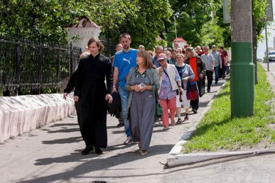 Священнослужители Пензенской епархии продолжают вести экскурсии по храмам и монастырям Пензы