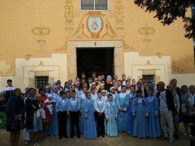 Архиерейский детский хор принял участие в Литургии на церковнославянском языке в Каталонии