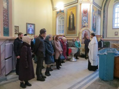 В Успенском кафедральном соборе прошли молебны о беременных и желающих создать семью