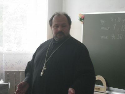 Состоялась встреча священнослужителя с учащимися общеобразовательной школы села Русский Ишим