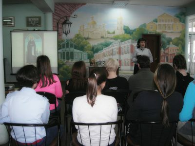 Студенты колледжа пищевой промышленности и коммерции посетили урок православия и духовной культуры