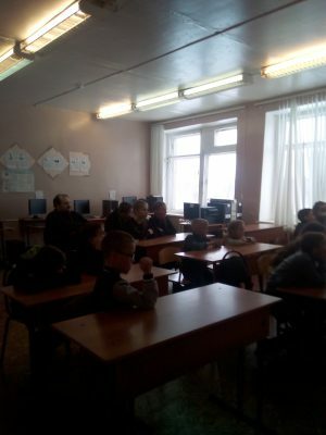 Священнослужитель встретился с учащимися общеобразовательной школы села Дигилевка