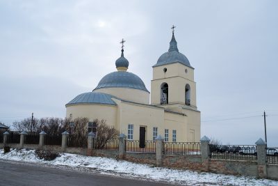В день памяти святителя Николая Чудотворца митрополит Серафим совершил освящение Никольской церкви в селе Нечаевка
