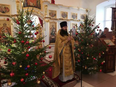 Молебен пред наступлением нового 2018 года в храме святого великомученика Димитрия Солунского в Каменке