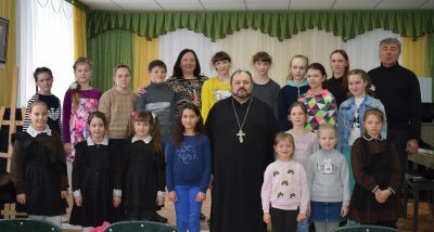 Священнослужитель встретился с учащимися Детской школы искусств Городищенского района