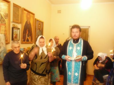 Священник Александр Черных совершил Таинство Соборования в Мокшанском психоневрологическом интернате