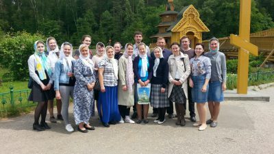 Митрофановское молодежное общество посетило Свято-Троицкий Серафимо-Дивеевский монастырь
