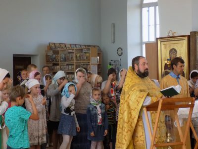 Молебен к началу учебного года состоялся в Казанском храме села Трофимовка