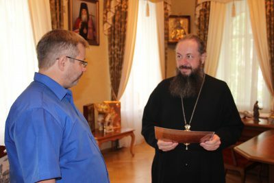 Высокопреосвященнейший митрополит Серафим отмечен Почетной грамотой Федора Конюхова