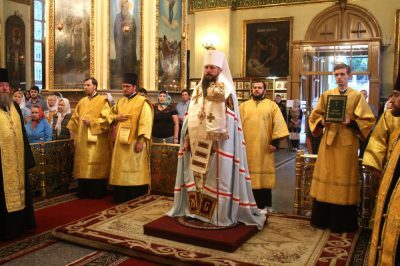 Митрополит Серафим совершил всенощное бдение в Успенском кафедральном соборе города Пензы