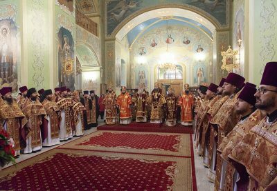 Митрополит Серафим поздравил митрополита Саратовского и Вольского Лонгина с Днем тезоименитства