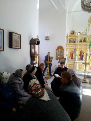 При Иоанно-Оленевском храме начал работу библейский кружок для взрослых прихожан