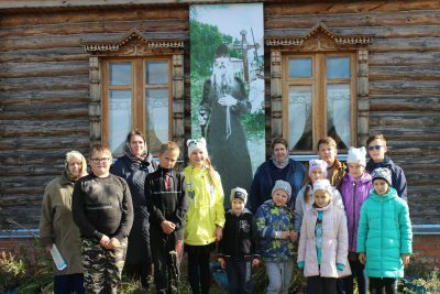 Воспитанники воскресной школы при Димитриевском храме Каменки посетили храм Сергия Радонежского в селе Соловцовка