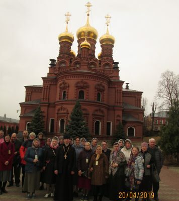 Пензенские паломники посетили святыни Сергиева Посада