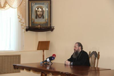 Митрополит Серафим пригласил пензенцев встретить День России на Соборной площади