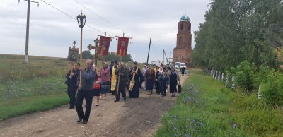В день чествования Казанской-Пензенской иконы Божией Матери в Мокшанском благочинии прошел традиционный крестный ход