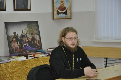 Иерей Виктор Сторожев посетил Пензенский казачий институт технологий