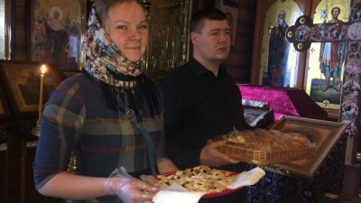Православная молодежь поздравила прихожан Димитриевского храма Пензы с днем памяти сорока мучеников Севастийских