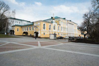 В день Антипасхи митрополит Серафим совершил Литургию в Воскресенском храме при епархиальном управлении