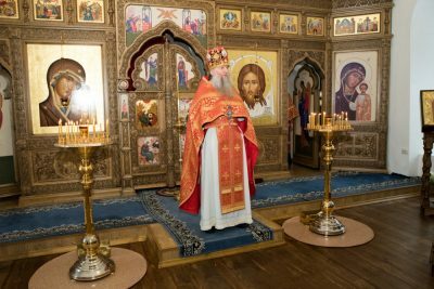 Пензенская епархия поздравляет архимандрита Пантелеимона (Бондаренко) с 30-летием священнической хиротонии