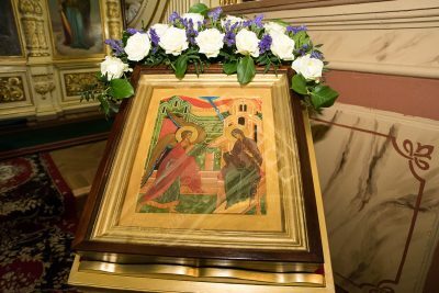 В канун Благовещения Пресвятой Богородицы митрополит Серафим совершил всенощное бдение в Успенском кафедральном соборе