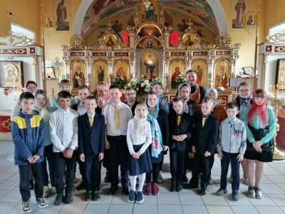 Священник Сергий Карасев встретился с учениками средней школы №60