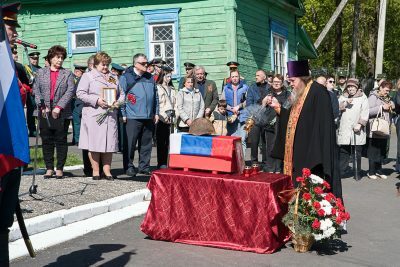 На Мироносицком кладбище перезахоронены останки солдата и совершена лития по усопшему воину