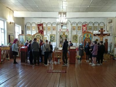 Молебен об учащихся отслужен в Никольском молитвенном доме р.п. Шемышейка