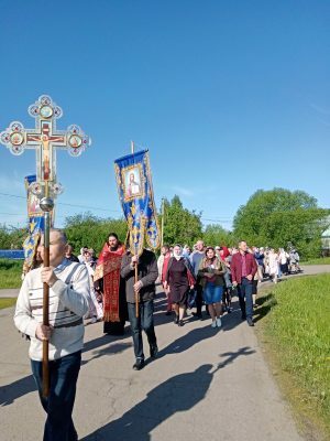 В день памяти Иоанна Оленевского состоялся крестный ход в Соловцовку