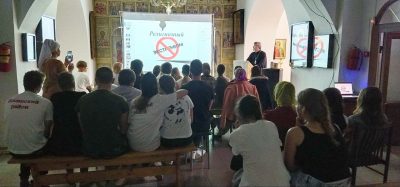 Иерей Роман Жирнов выступил с докладом на четвертом молодежном слете Кузнецкой епархии