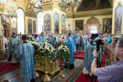 В день престольного праздника митрополит Серафим совершил литургию в Успенском соборе Пензы