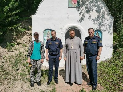 Сотрудники УФСИН посетили исторические и святые места Наровчата