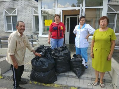 С вещевого склада Серафимовского храма Пензы партия одежды передана в Центр реабилитации инвалидов